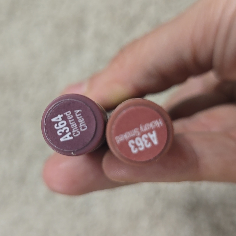 Wet n Wild Lip Set Of 2- Both Included - Picture 5 of 5